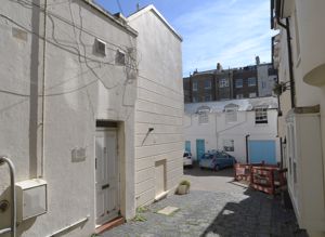 Photo 17- click for photo gallery